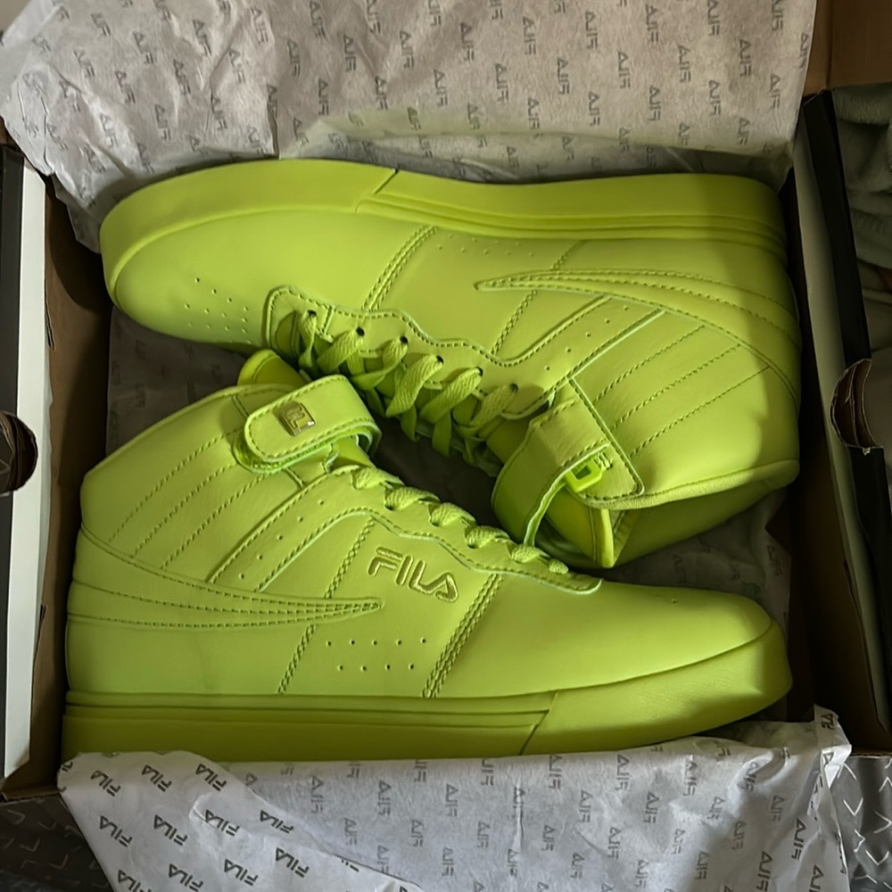 New with tags in original box, women, USA size 10